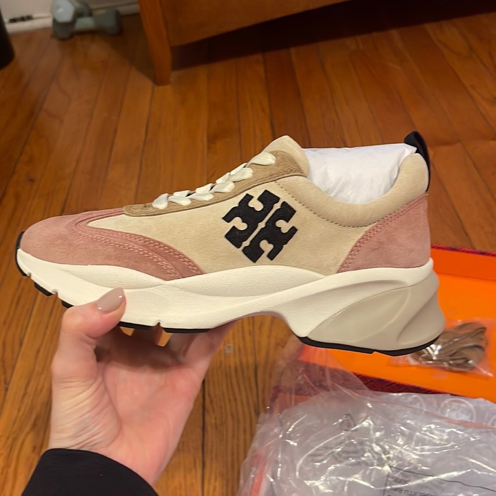 NWT Tory Burch Tory Trainers size 7.5